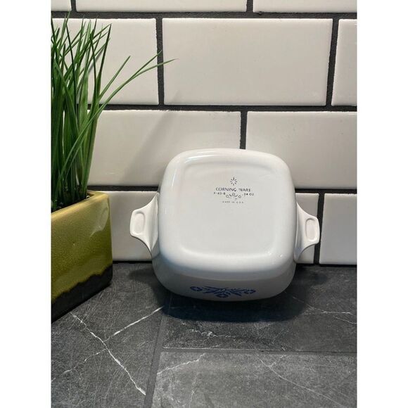 Lot of Corningware Caserole Pans 2x24oz and 1 1/2pt - Picture 4 of 7